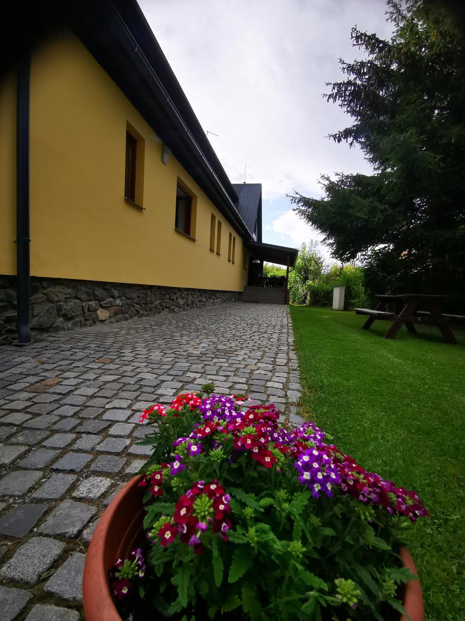 Penzion Kovarov Frymburk Exteriör bild