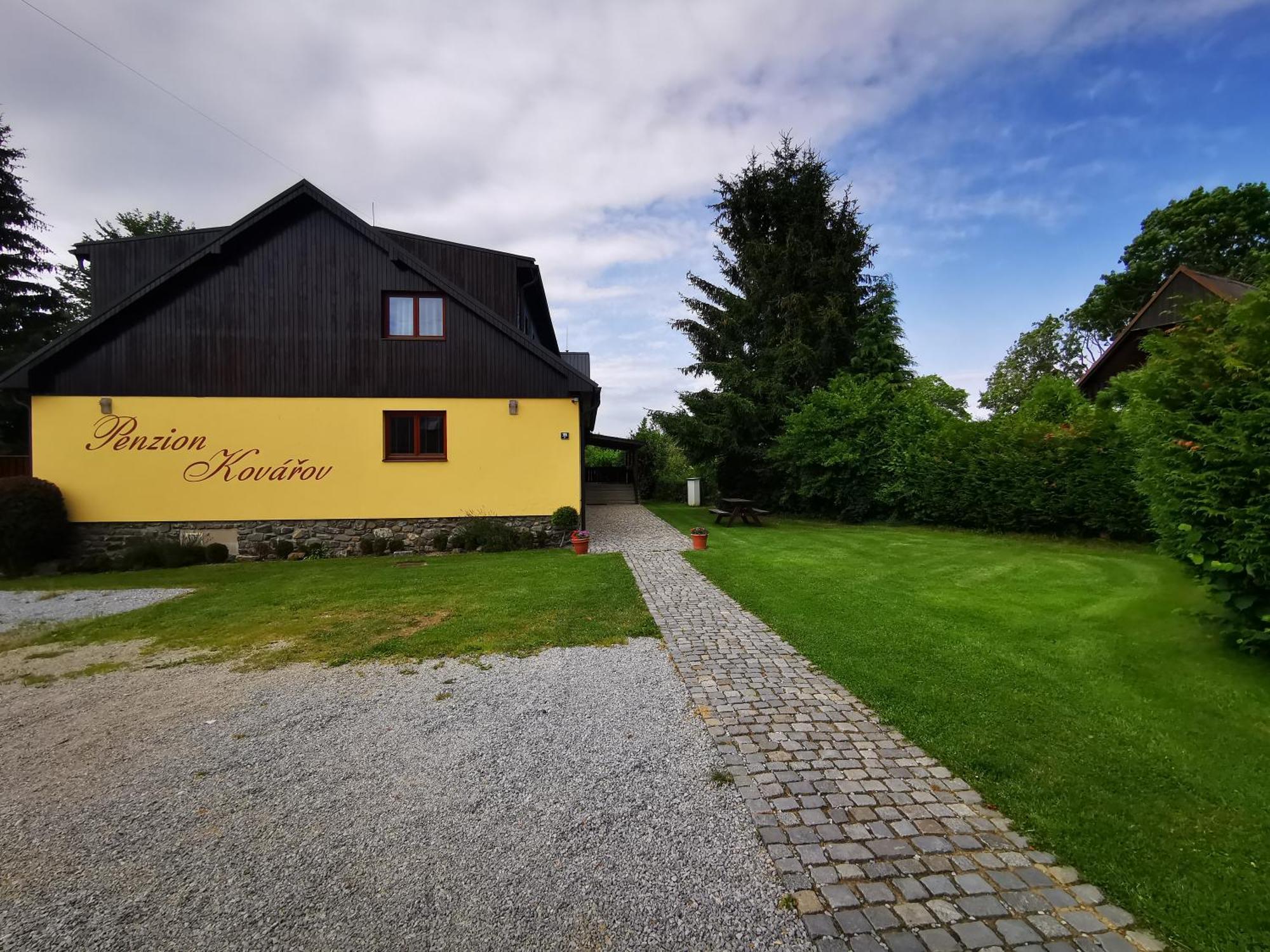 Penzion Kovarov Frymburk Exteriör bild